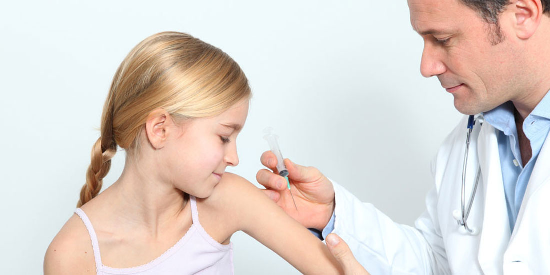 Ευρωπαϊκή Εβδομάδα Εμβολιασμών: Σχεδόν 20 εκατομμύρια παιδιά παραμένουν μερικώς ή μη εμβολιασμένα 