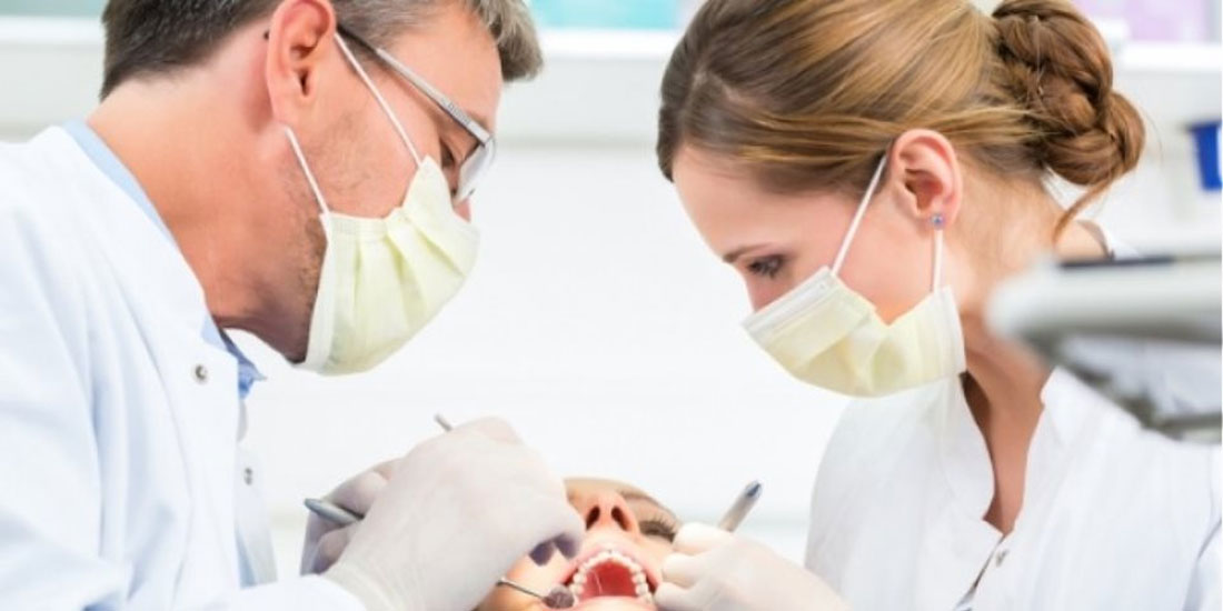 ΕΟΟ: Εθελοντική προσφορά οδοντιάτρων στο σύστημα υγείας