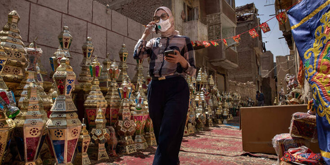 Αίγυπτος: Υποχρεωτική από το Σάββατο η χρήση μάσκας σε δημόσιους χώρους και συγκοινωνίες 