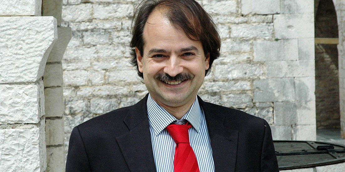 5._%CE%98%CE%AC%CE%BD%CE%B1%CF%84%CE%BF%