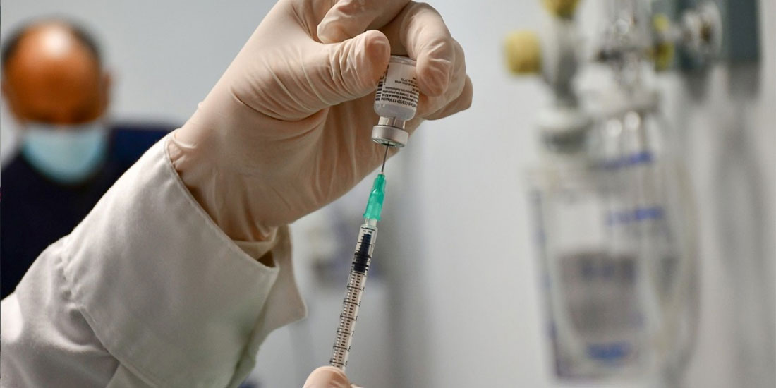 «Έτοιμοι» δηλώνουν οι φαρμακοποιοί της Θεσσαλονίκης για τη διενέργεια εμβολιασμών κατά της Covid-19