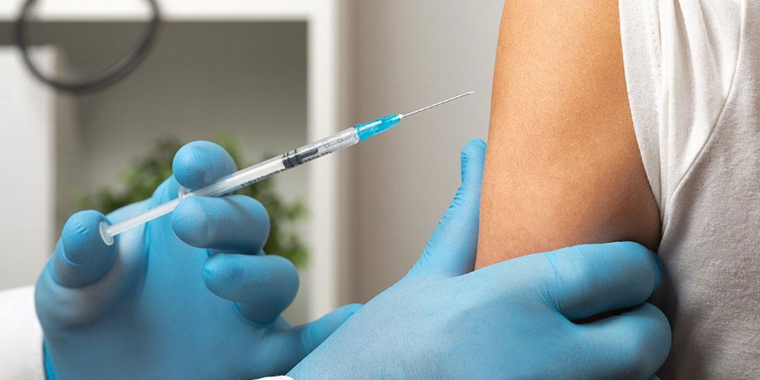 Παράδειγμα προς μίμηση η επιτυχής διαδικασία του εμβολιασμού στην Ελλάδα