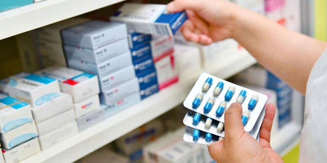Ποια είναι τα βασικά συμπεράσματα της ετήσιας έρευνας της PGEU για τις ελλείψεις φαρμάκων