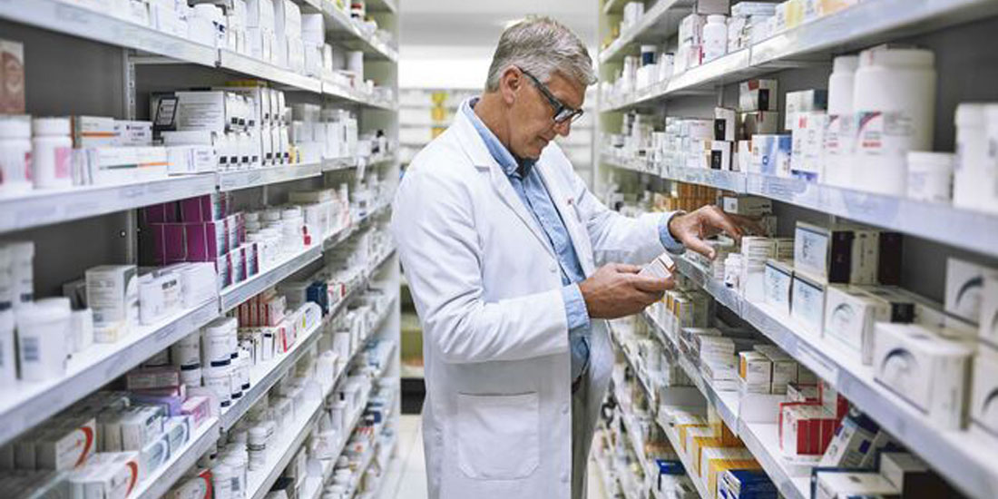 ΗΠΑ: Προβλήματα υγείας θα μπορούσαν να επιλυθούν με τη βοήθεια των φαρμακοποιών χωρίς συνταγές