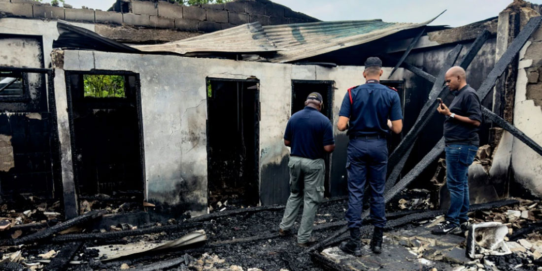 Πυρκαγιά σε σχολικό κοιτώνα στη Γουιάνα