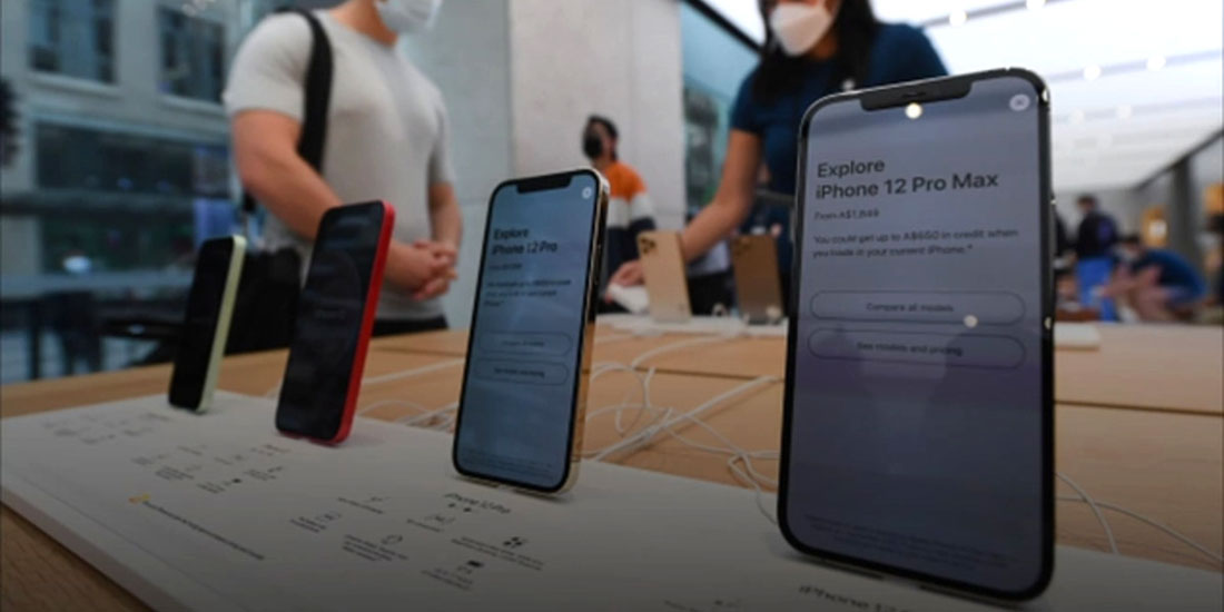 Η Apple ανακοίνωσε επικαιροποίηση του λογισμικού του iPhone 12 για την αγορά της Γαλλίας