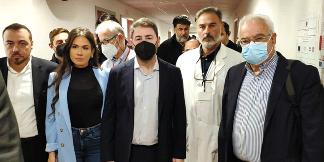 Επίσκεψη του Νίκου Ανδρουλάκη στο Βενιζέλειο Νοσοκομείο