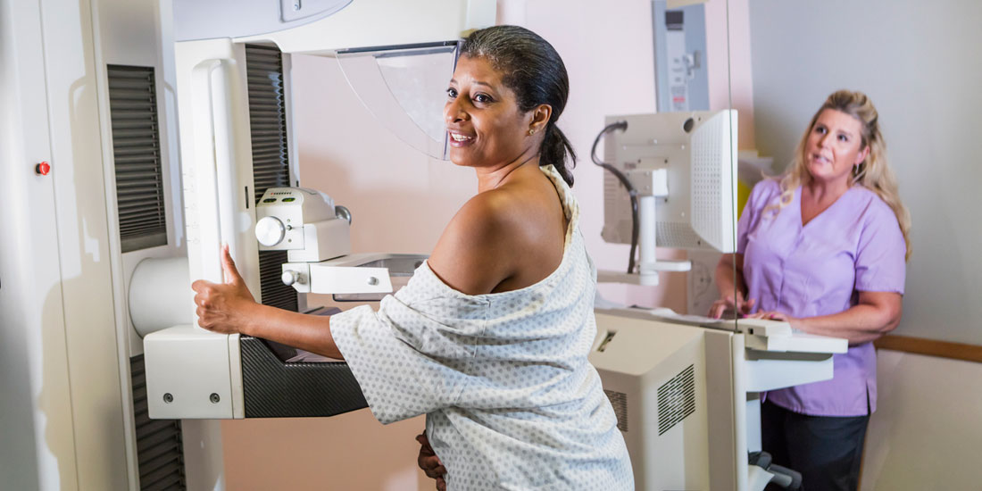 Η μαστογραφία στις ΗΠΑ συστήνεται πλέον από την ηλικία των 40 ετών