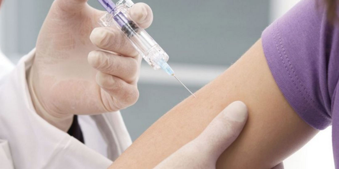 Οι Φιλιππίνες αναστέλλουν τον εμβολιασμό κατά του δάγκειου πυρετού 