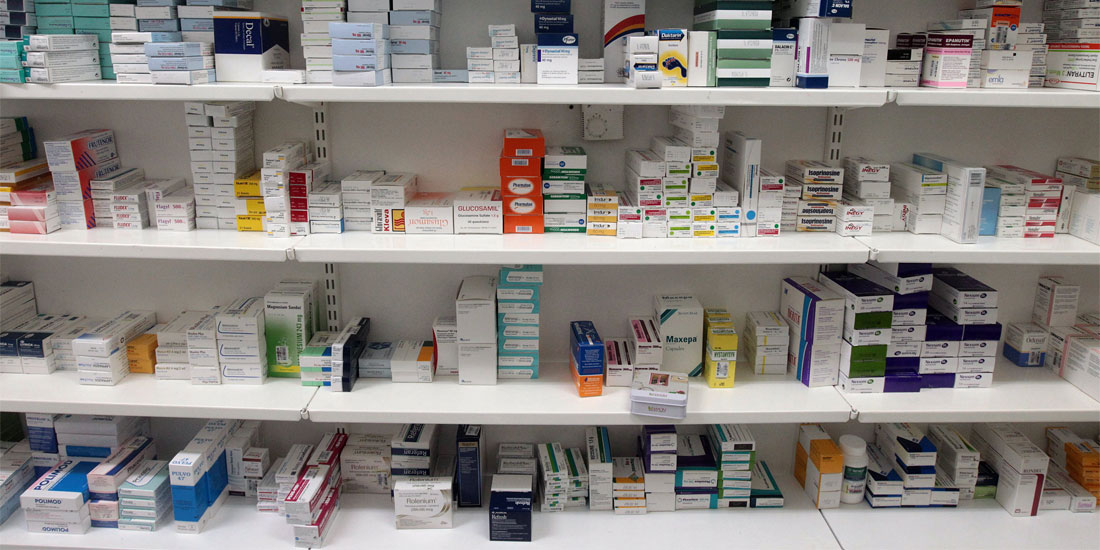 Ελλείψεις φαρμάκων στα φαρμακεία λόγω των αργιών και των δυσμενών καιρικών συνθηκών
